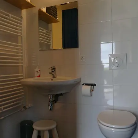 Holiday home Ulekesnest *